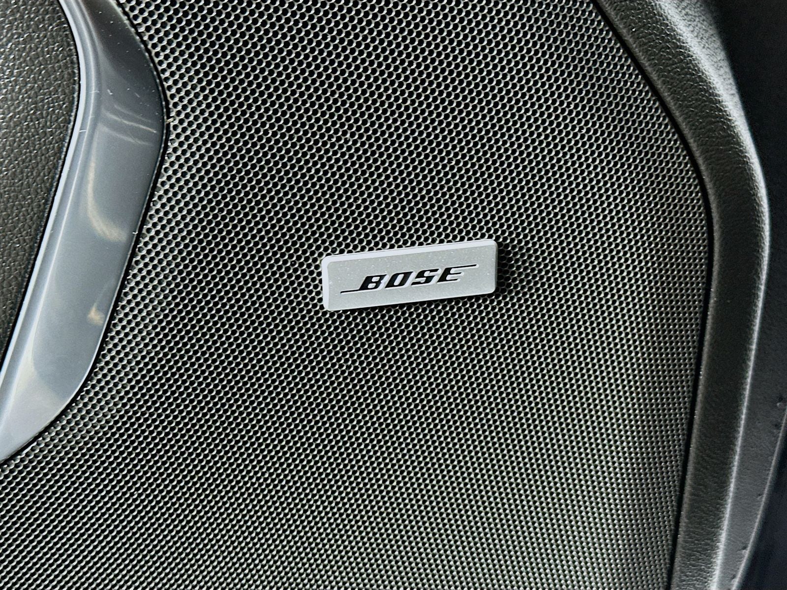 2022 GMC Yukon XL AT4