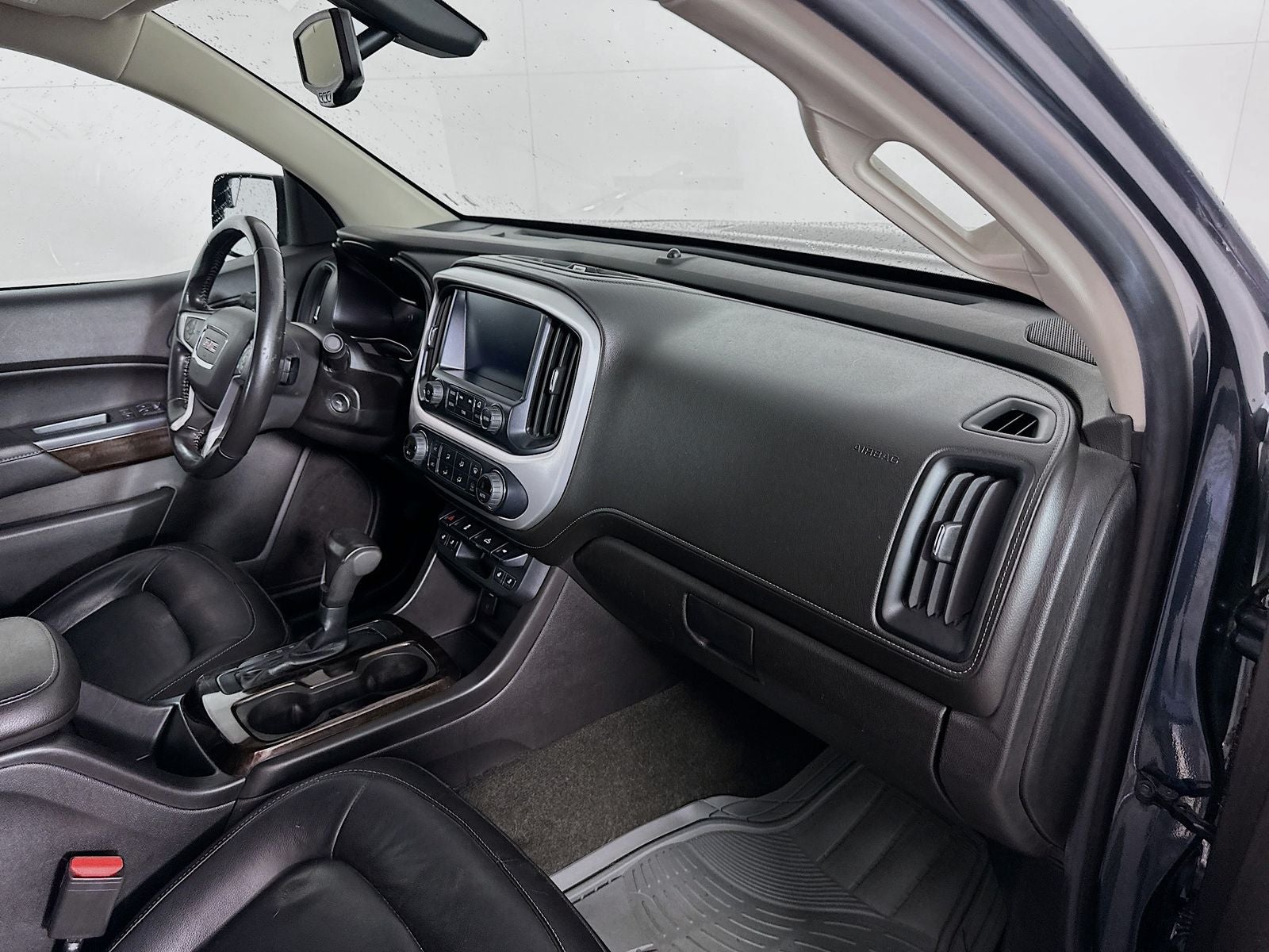 2017 GMC Canyon SLT