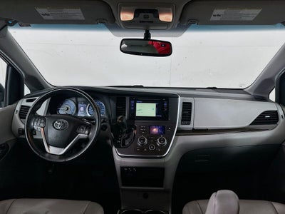2017 Toyota Sienna L 7 Passenger