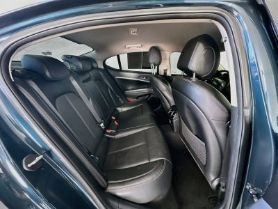 2022 Genesis G70 2.0T