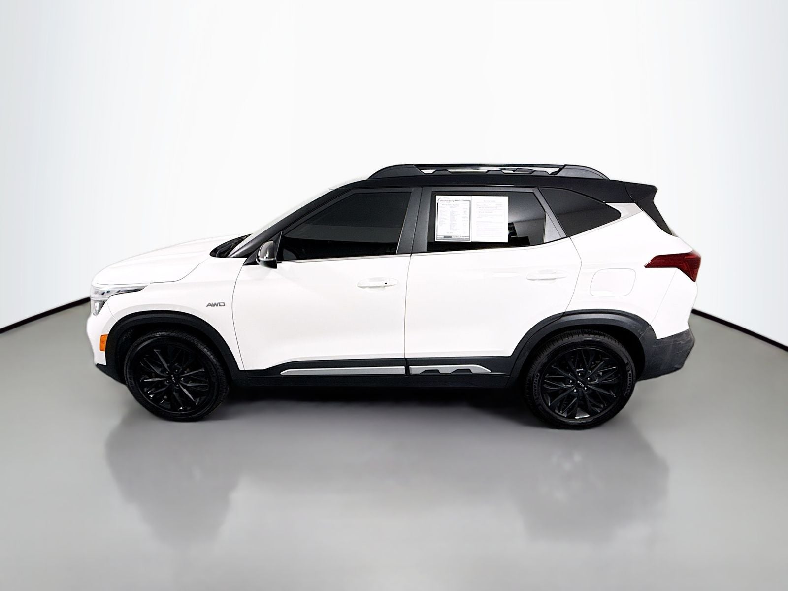 2022 Kia Seltos Nightfall