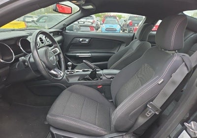 2016 Ford Mustang V6