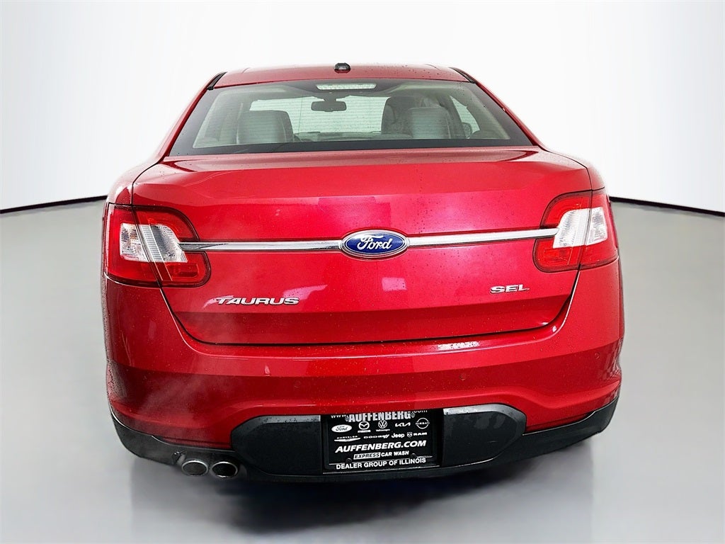 2011 Ford Taurus SEL