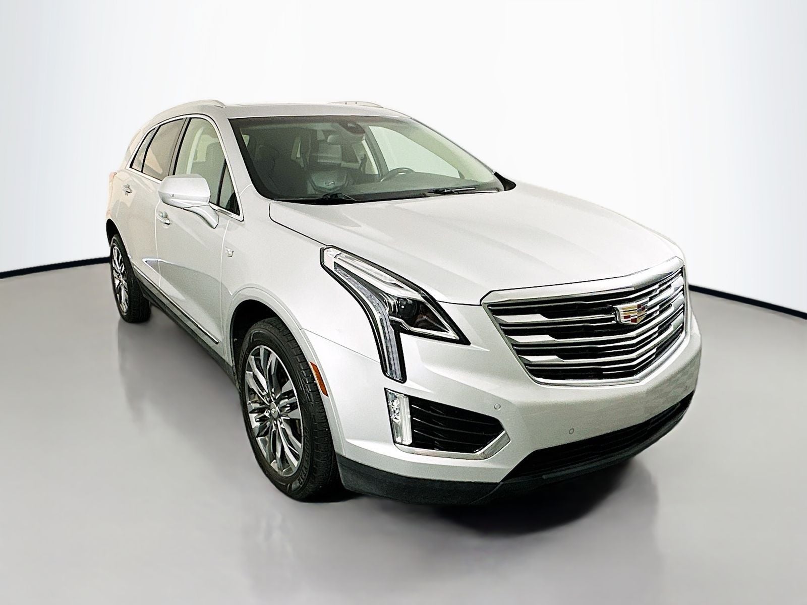 2018 Cadillac XT5 Premium Luxury FWD