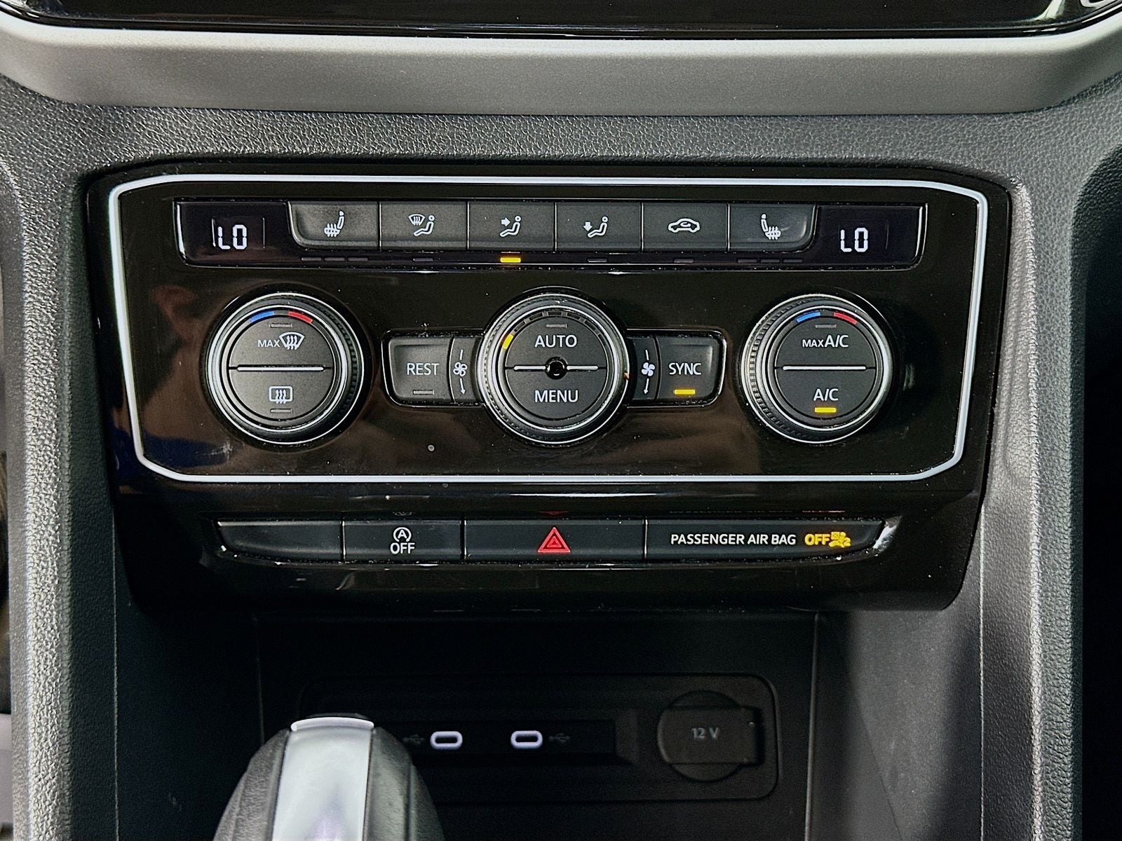 2022 Volkswagen Atlas 3.6L V6 SEL R-Line