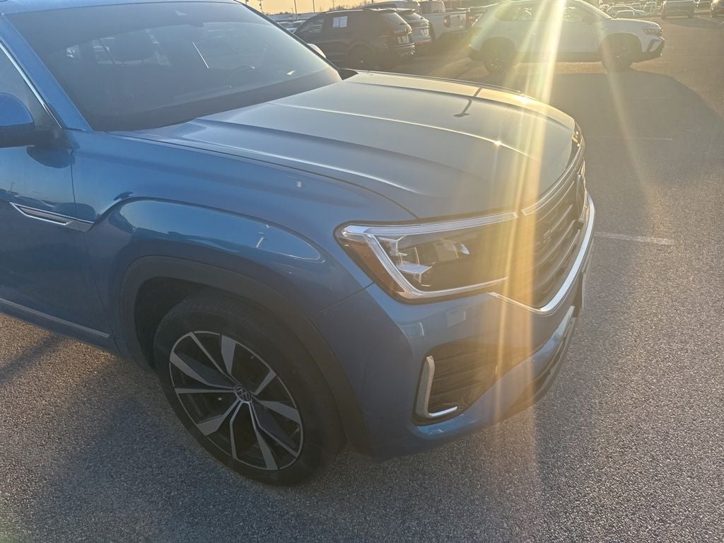 2024 Volkswagen Atlas Cross Sport 2.0T SEL Premium R-Line