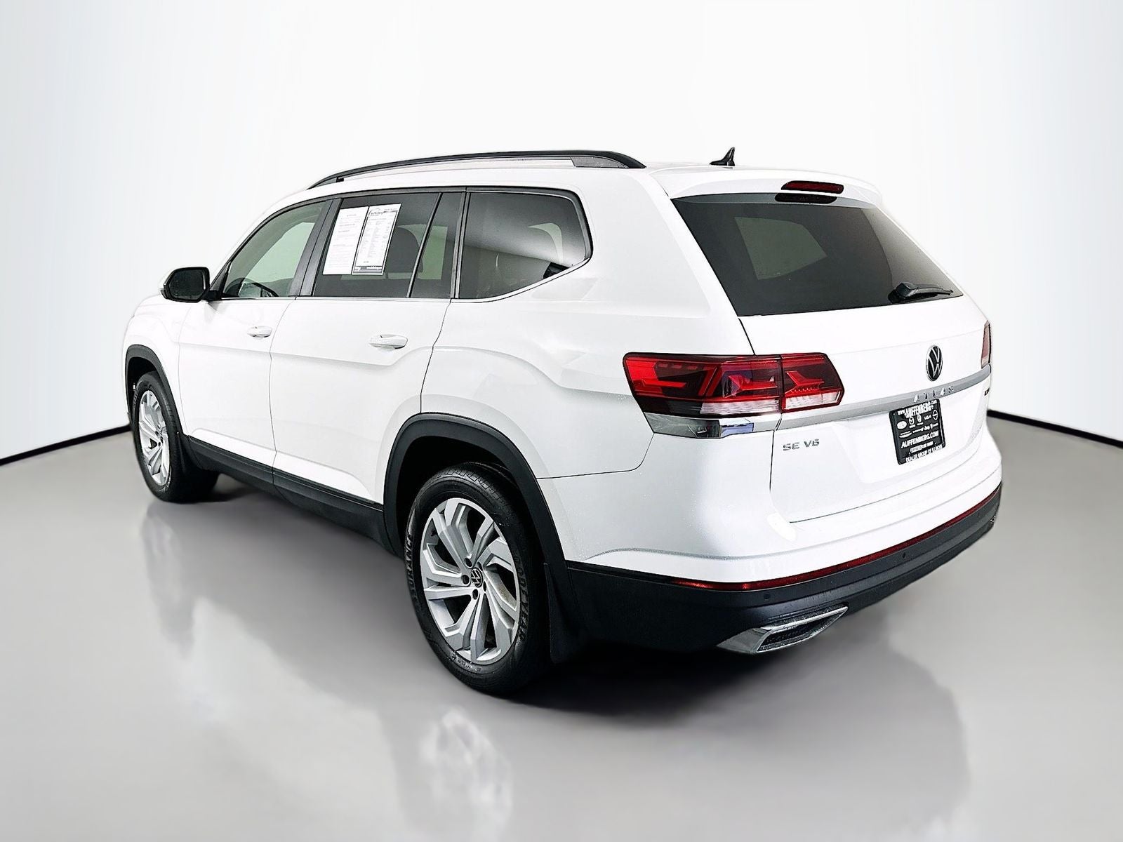 2022 Volkswagen Atlas 3.6L V6 SE w/Technology