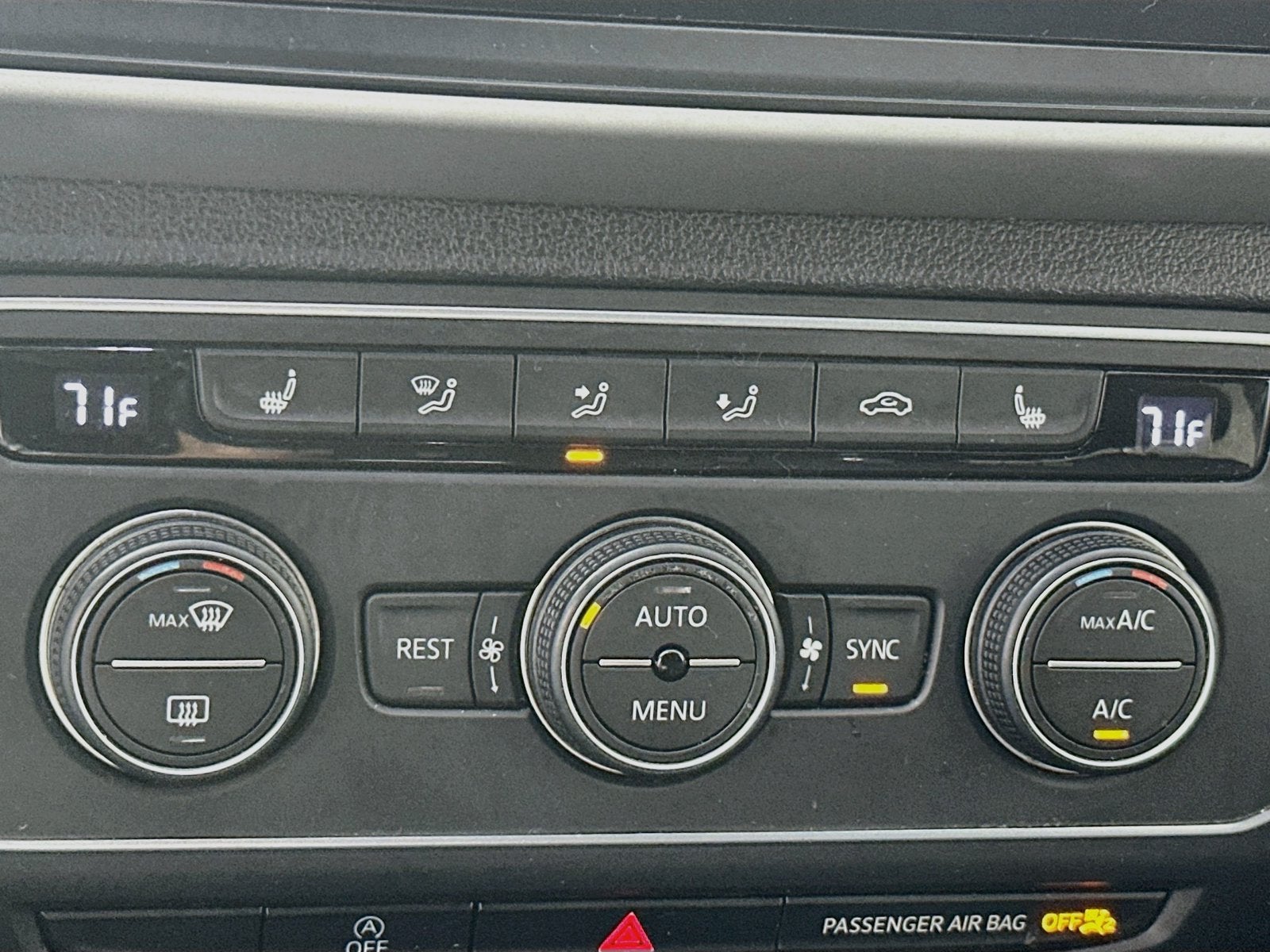 2021 Volkswagen Atlas 3.6L V6 SE w/Technology