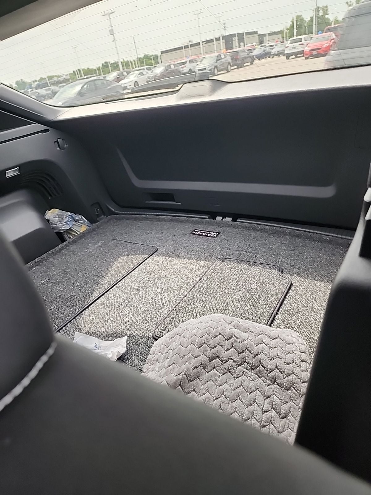 2023 Volkswagen Atlas Cross Sport 3.6L V6 SE w/Technology