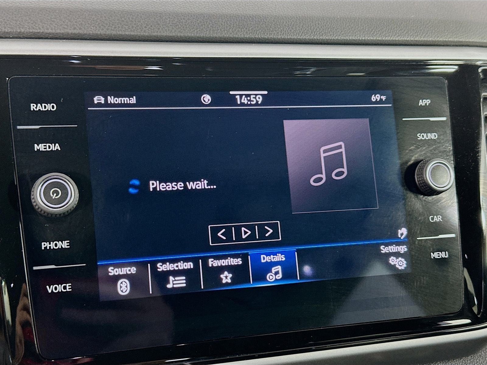2022 Volkswagen Atlas Cross Sport 3.6L V6 SE w/Technology