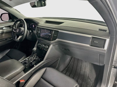 2023 Volkswagen Atlas Cross Sport 2.0T SEL R-Line Black