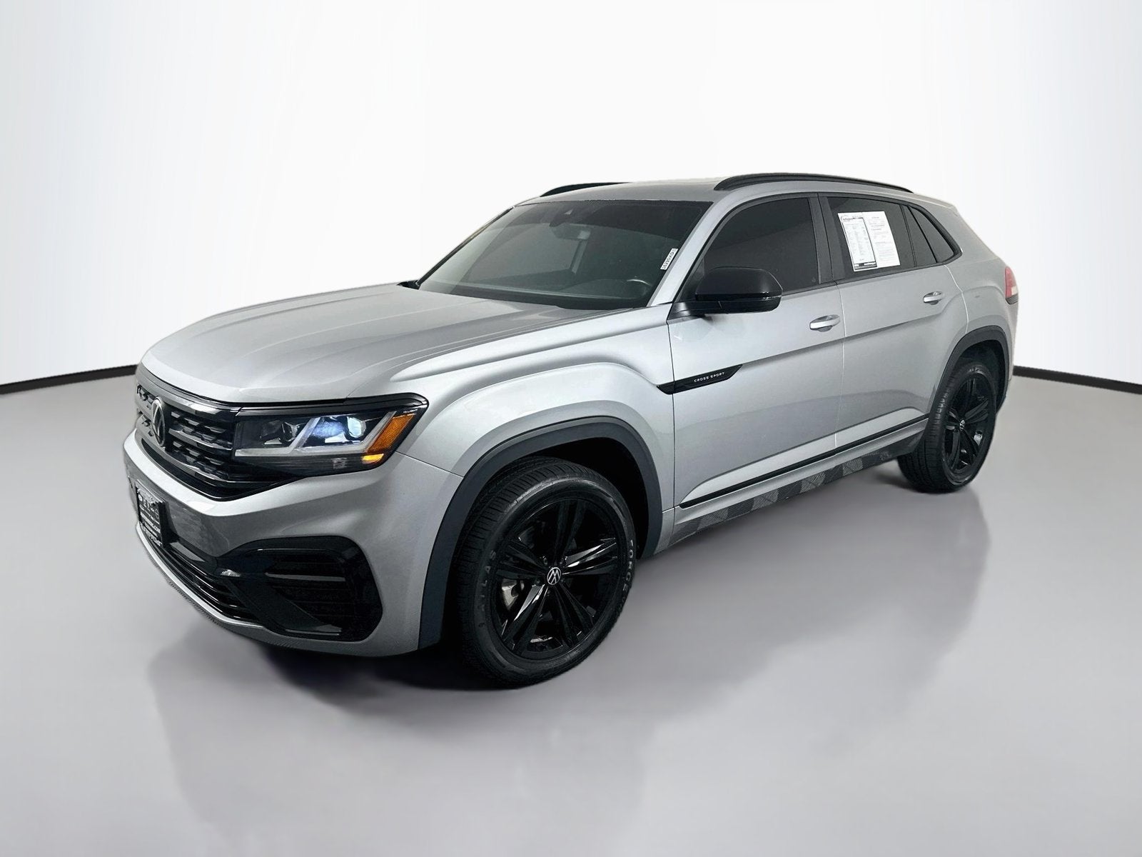 2023 Volkswagen Atlas Cross Sport 2.0T SEL R-Line Black