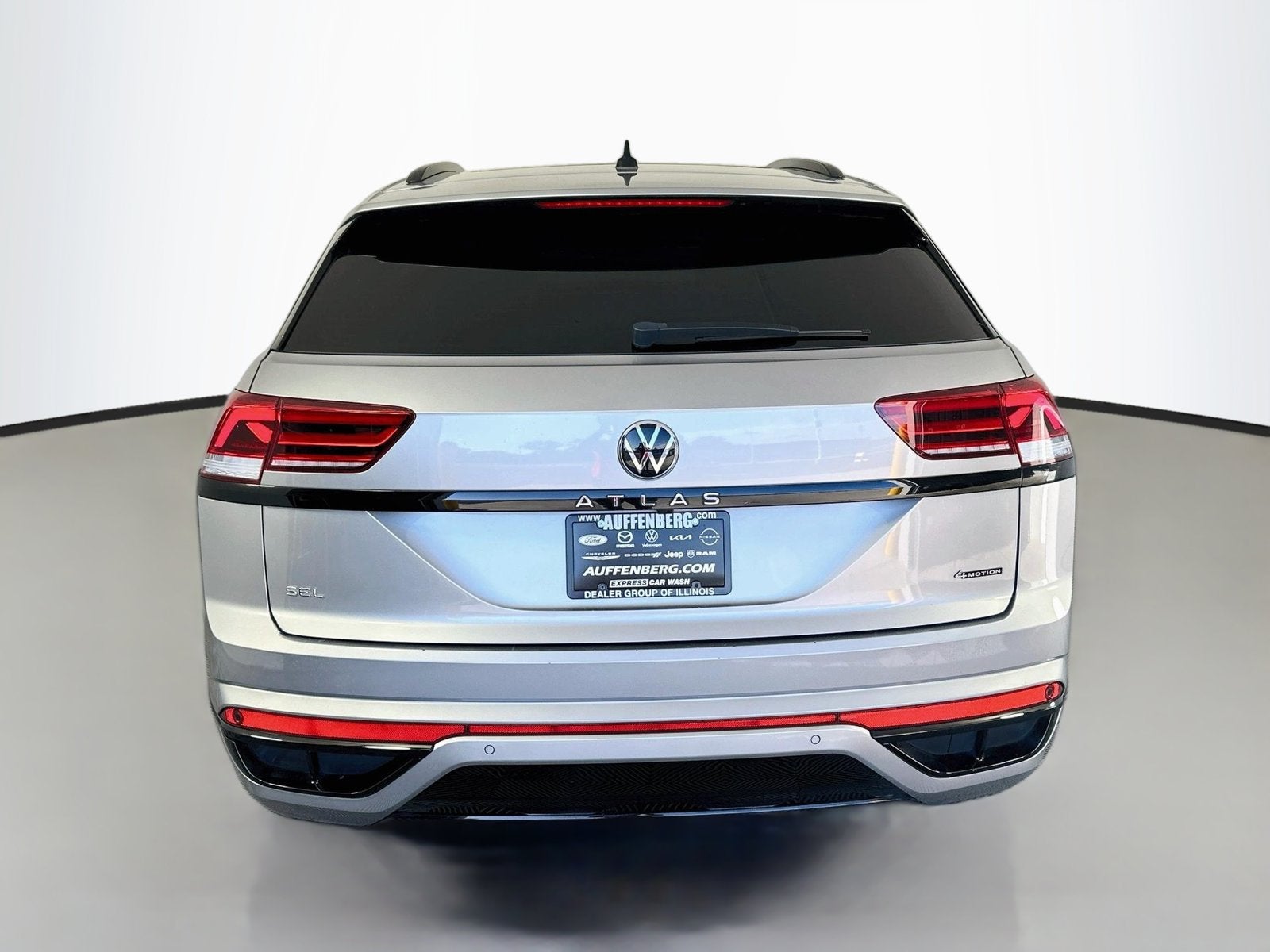 2023 Volkswagen Atlas Cross Sport 2.0T SEL R-Line Black