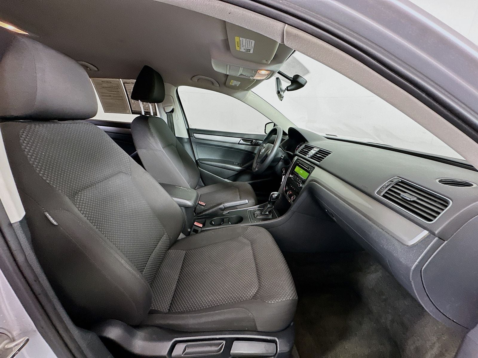 2015 Volkswagen Passat 1.8T S