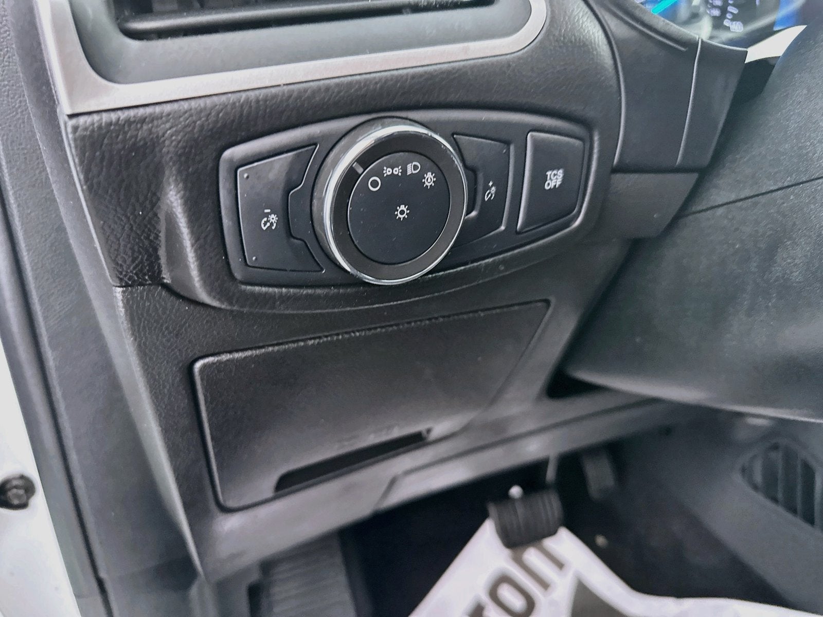2022 Ford Edge SE