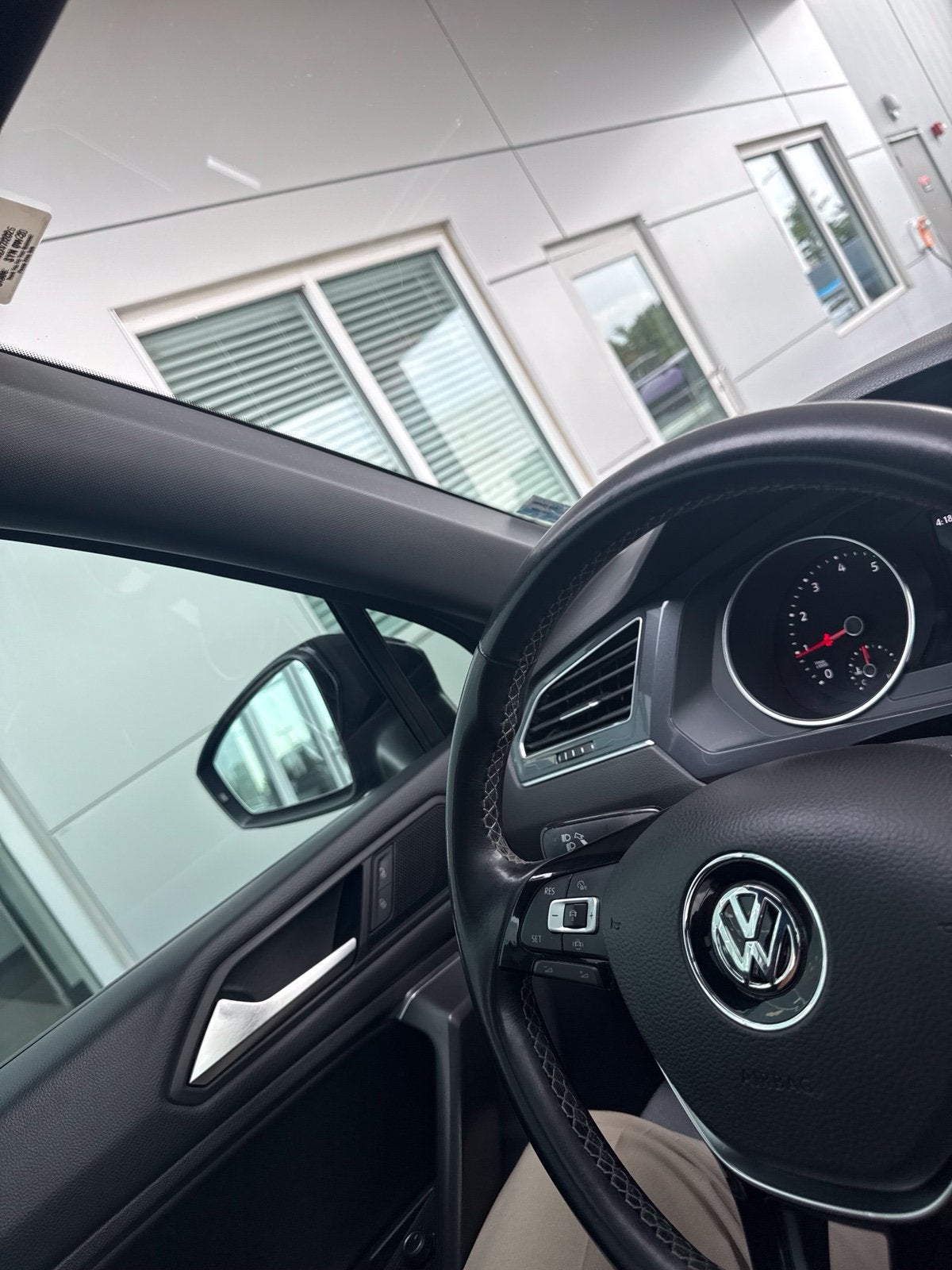 2021 Volkswagen Tiguan SE R-Line Black