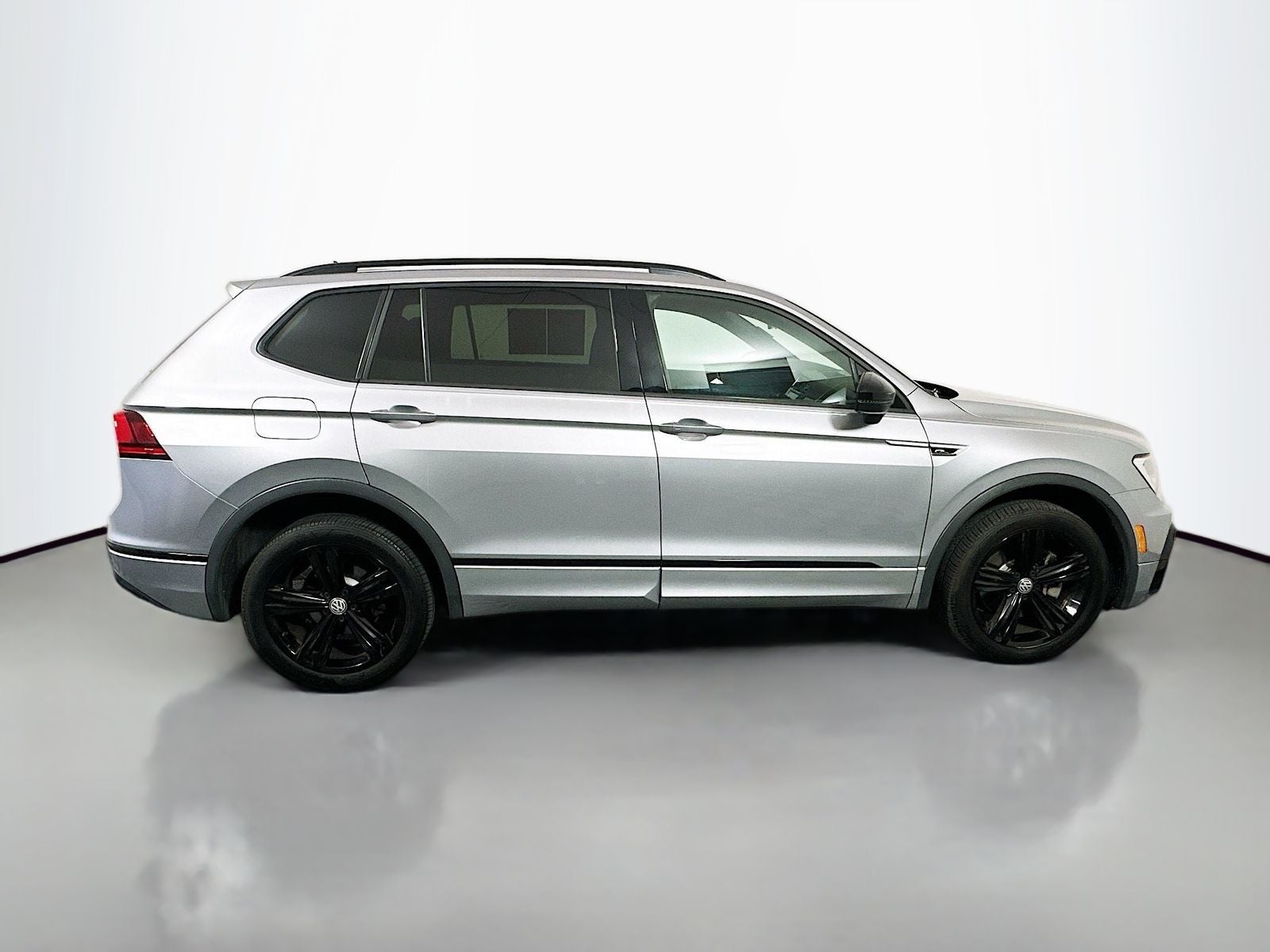 2019 Volkswagen Tiguan SEL R-Line