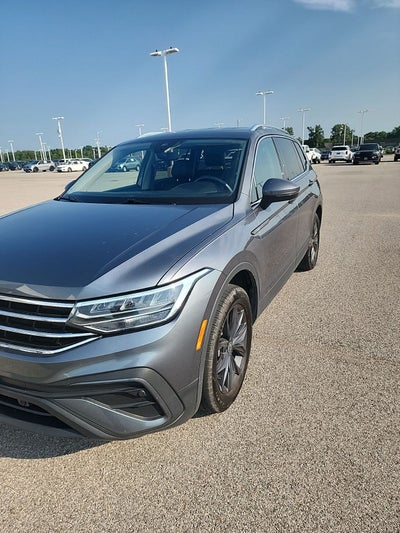 2023 Volkswagen Tiguan SE