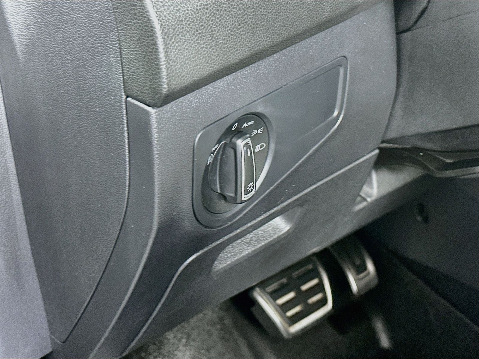 2021 Volkswagen Tiguan SE R-Line Black