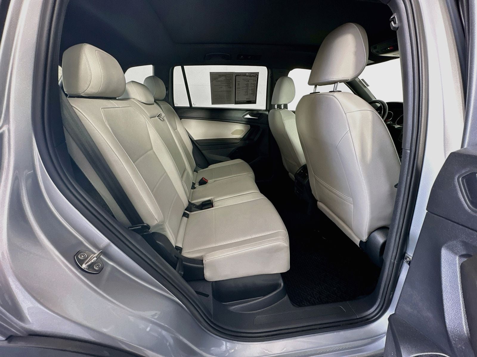 2021 Volkswagen Tiguan SE R-Line Black