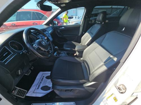 2021 Volkswagen Tiguan SE R-Line Black