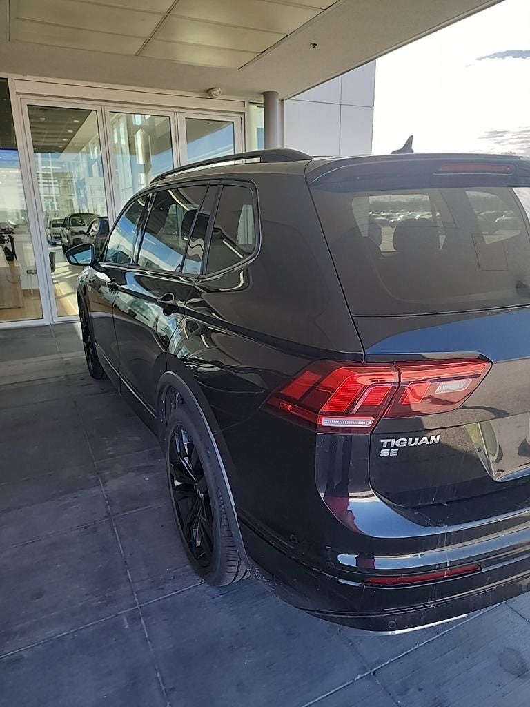 2021 Volkswagen Tiguan SE R-Line Black