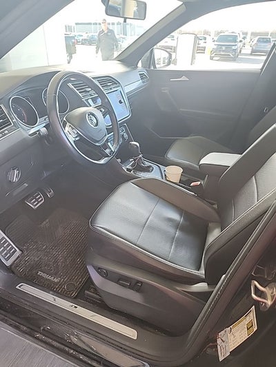 2021 Volkswagen Tiguan SE R-Line Black