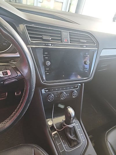 2021 Volkswagen Tiguan SE R-Line Black