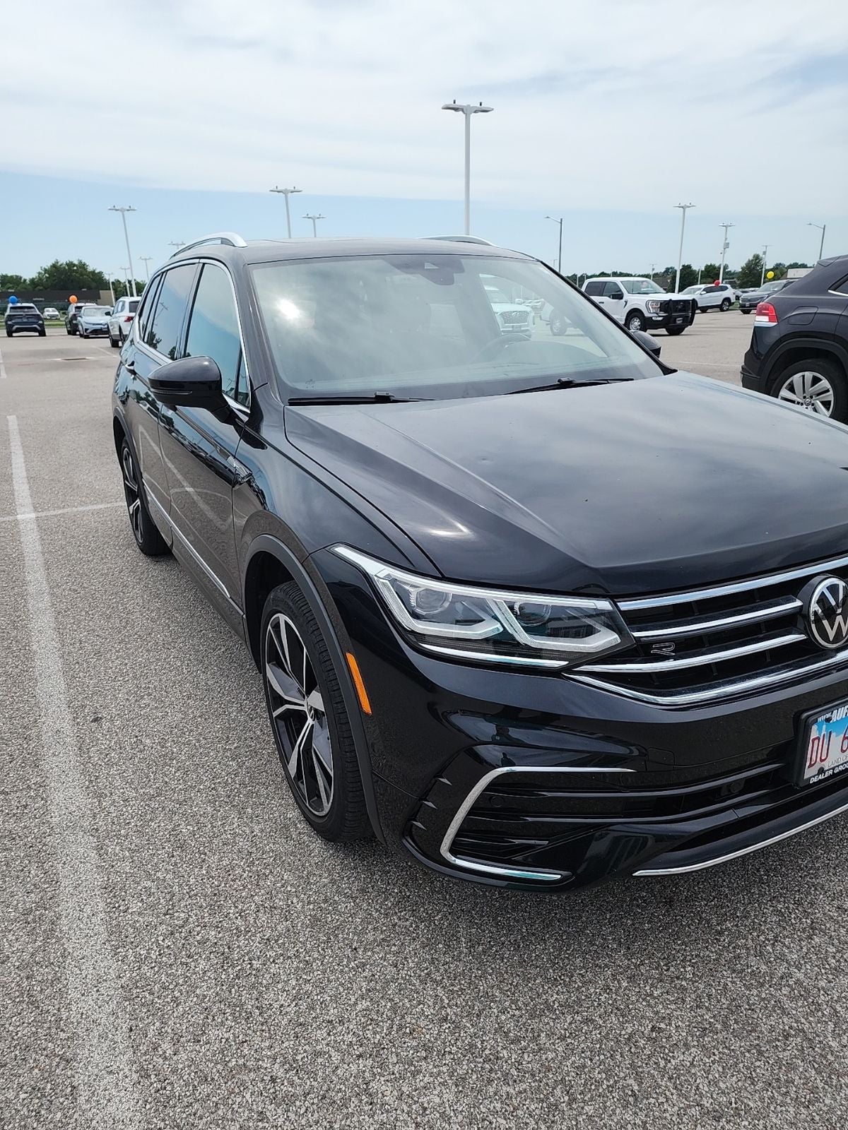 2022 Volkswagen Tiguan SEL R-Line
