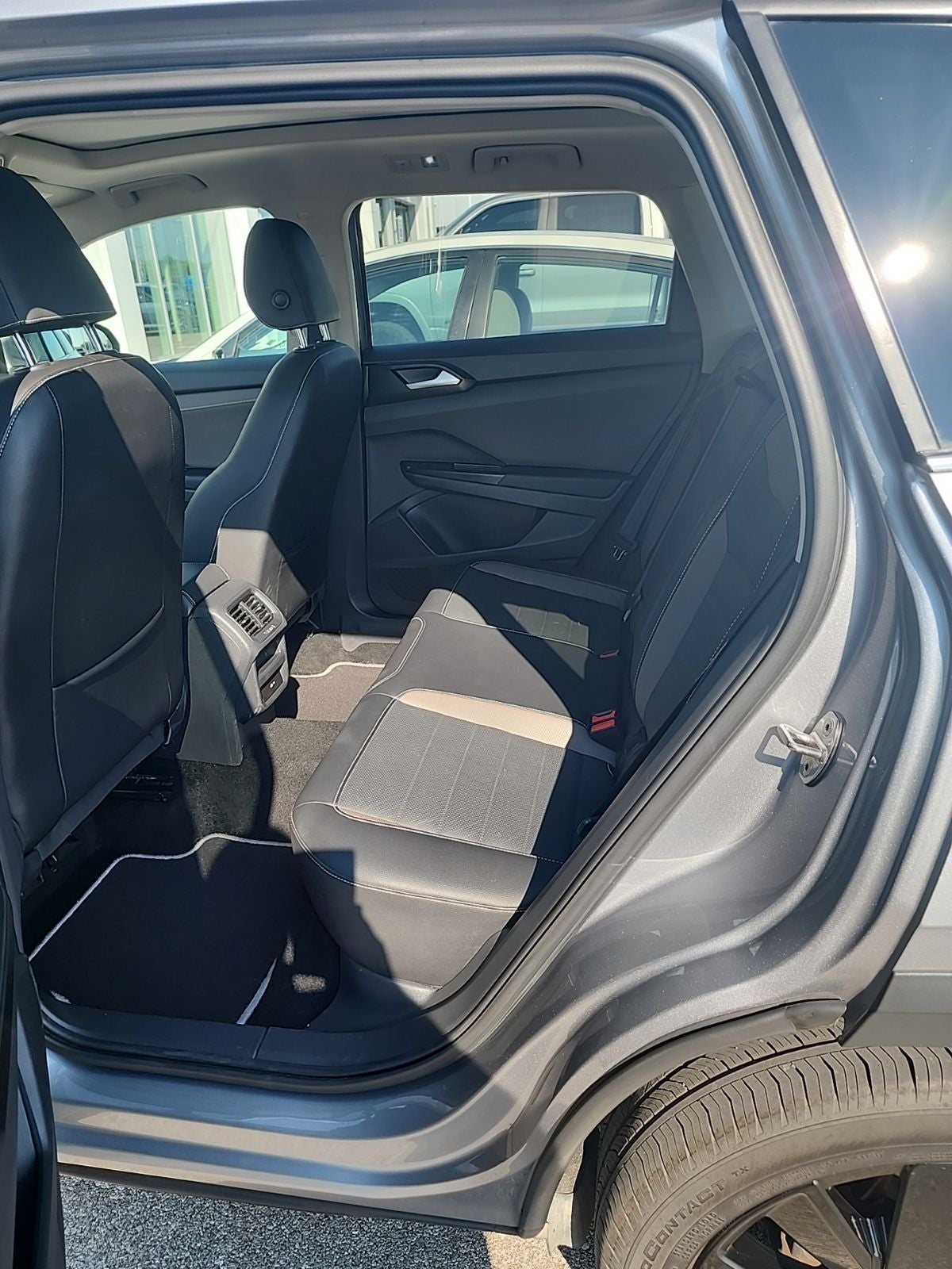 2023 Volkswagen Taos SEL