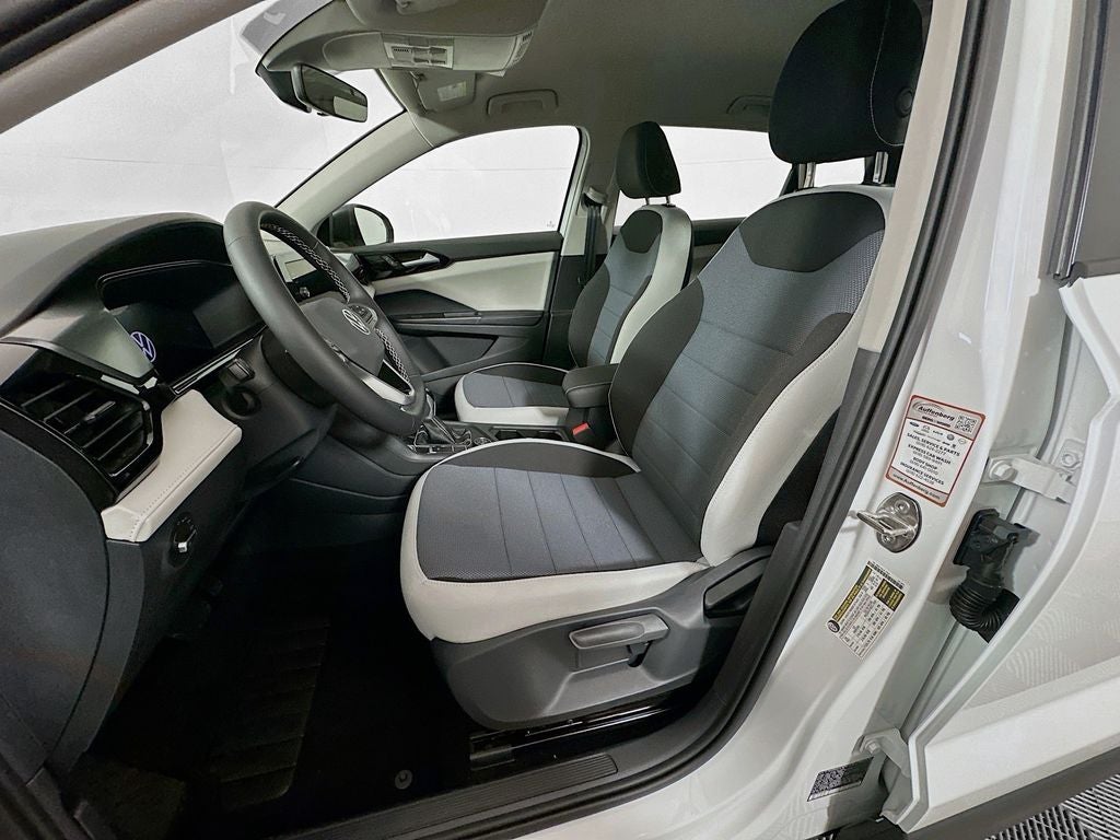 2025 Volkswagen Taos S