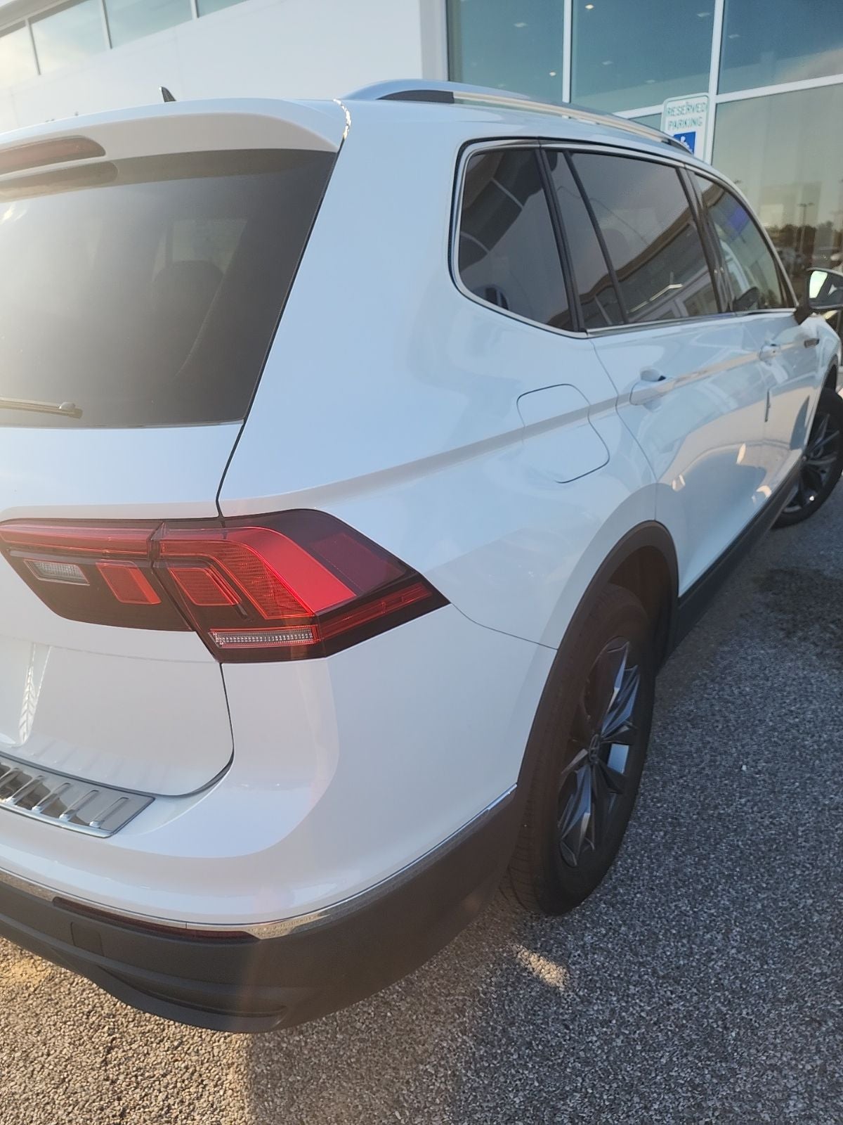 2023 Volkswagen Tiguan SE