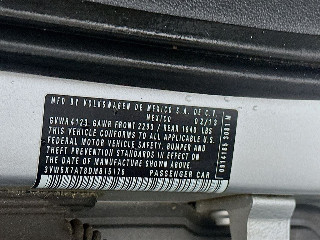 2013 Volkswagen Beetle Convertible 2.5L