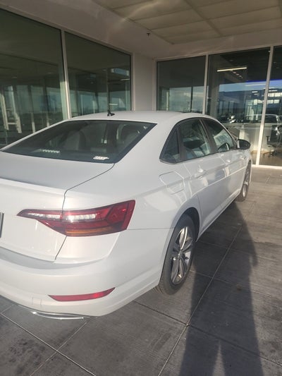 2019 Volkswagen Jetta R-Line