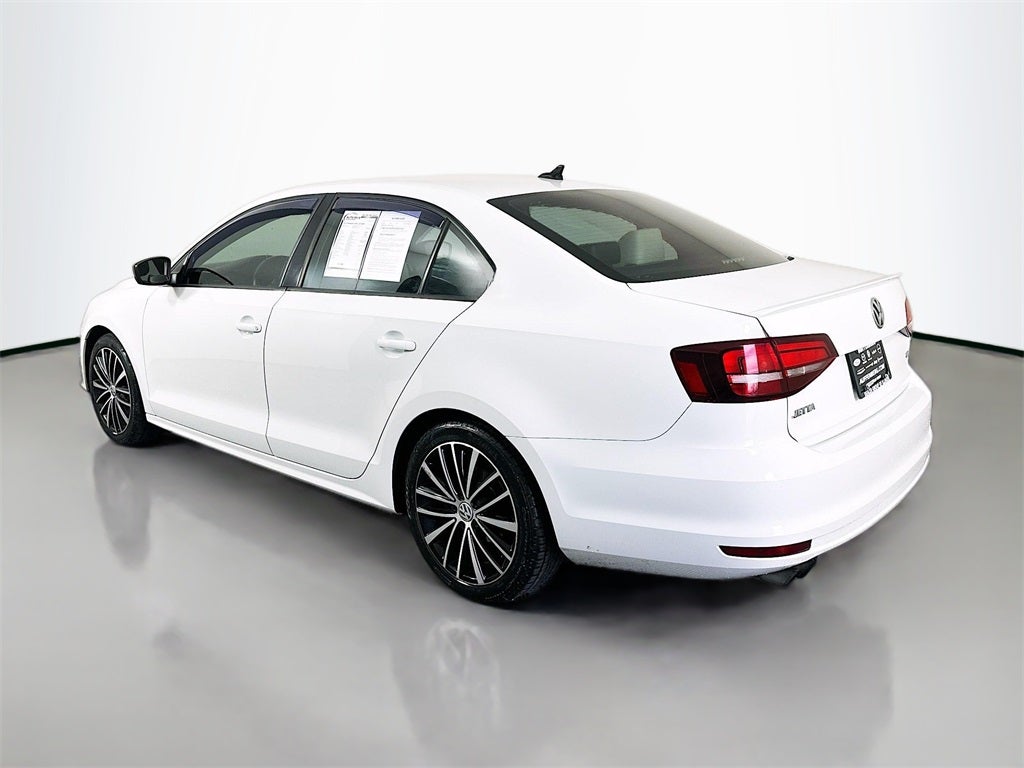 2016 Volkswagen Jetta 1.8T Sport
