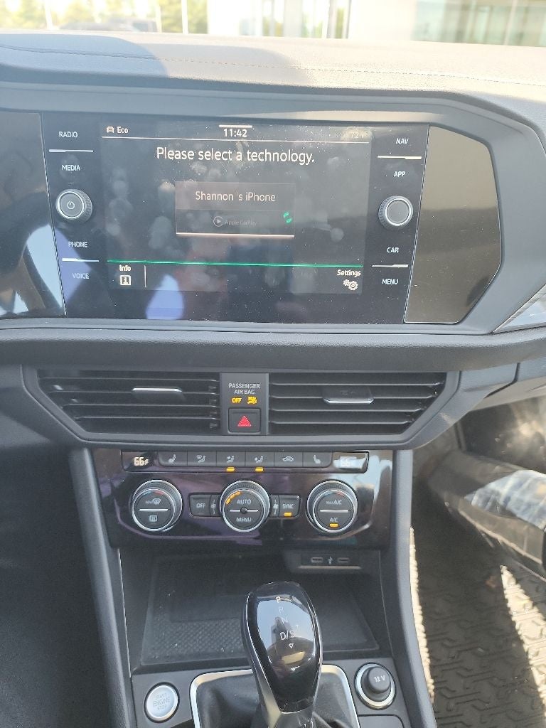 2022 Volkswagen Jetta SEL