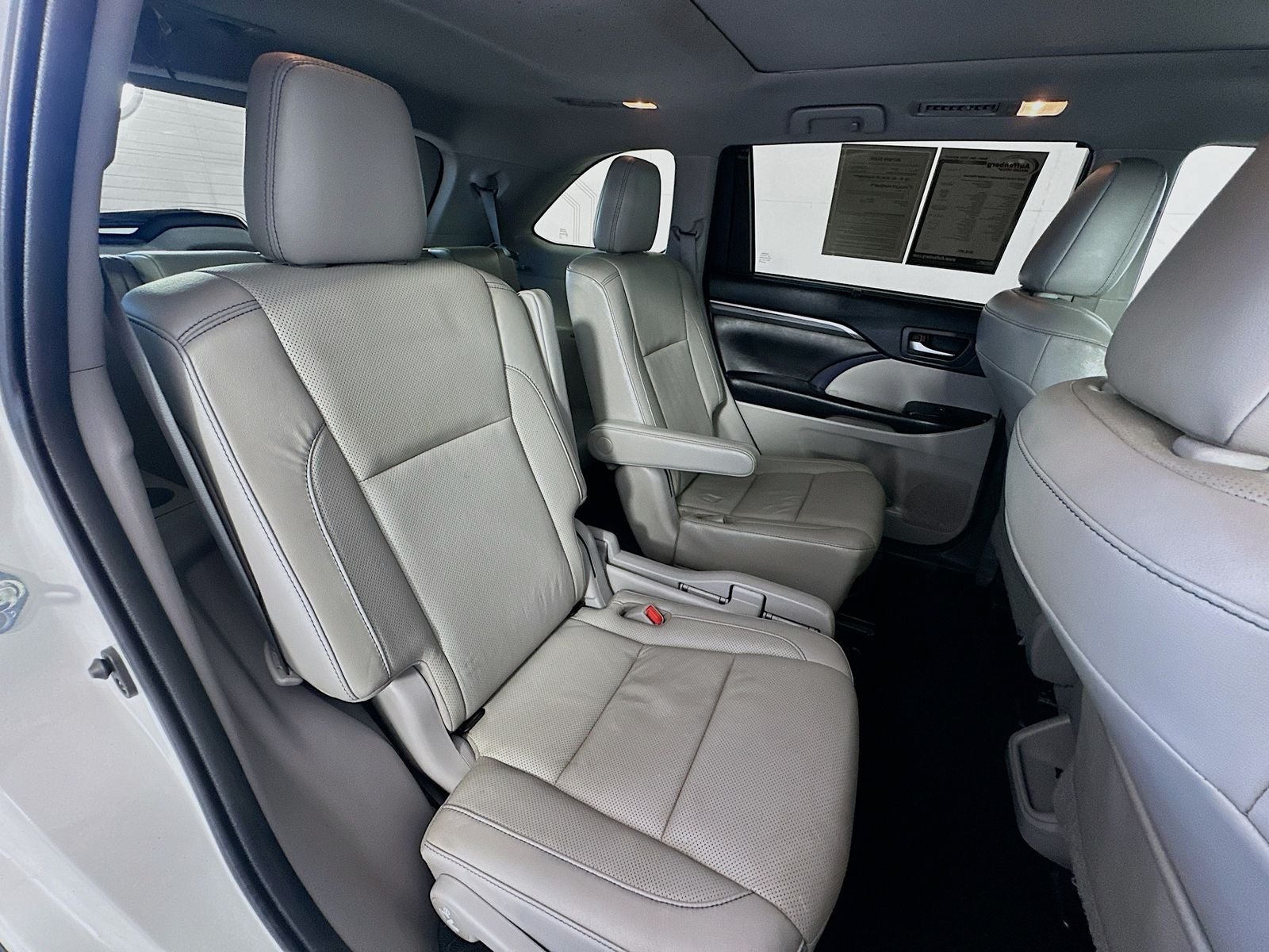 2019 Toyota Highlander Limited Platinum