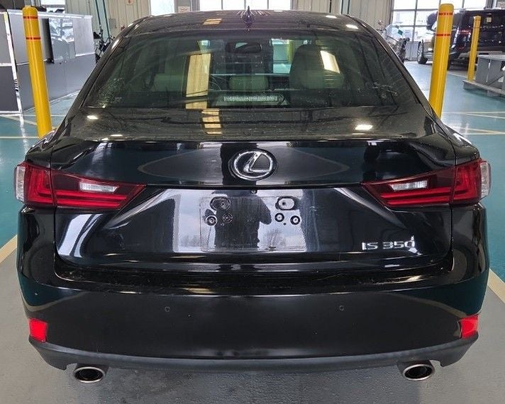 2014 Lexus IS 350 4dr Sdn RWD