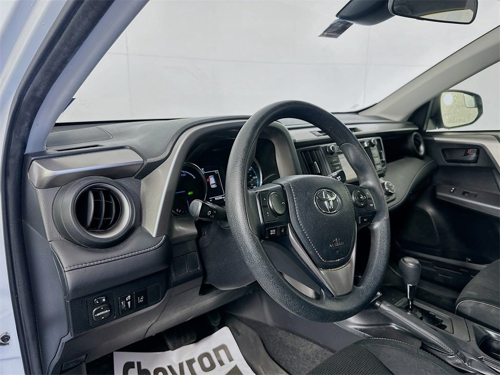 2018 Toyota RAV4 Hybrid LE