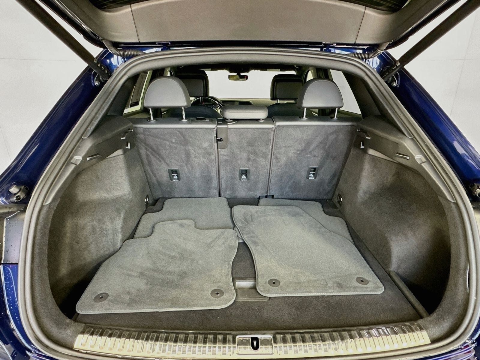 2021 Audi Q3 S line Premium