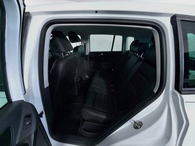 2014 Volkswagen Tiguan SE