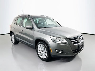 2011 Volkswagen Tiguan SE
