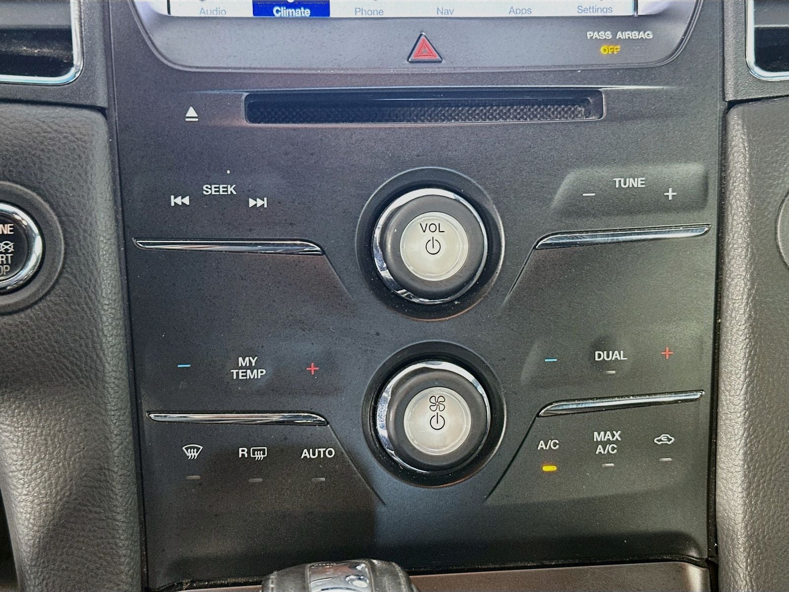 2019 Ford Taurus SEL