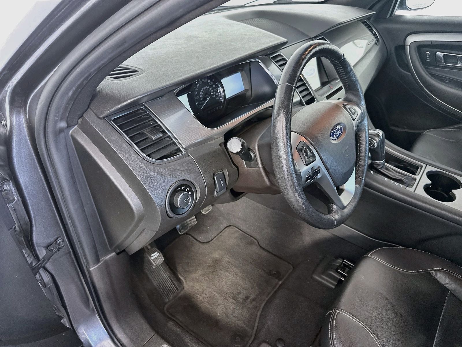 2019 Ford Taurus SEL