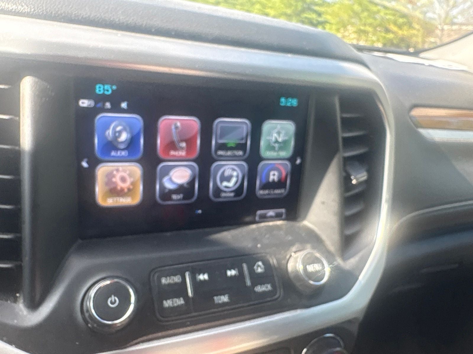2019 GMC Acadia SLE-2