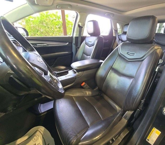 2018 Cadillac XT5 Premium Luxury