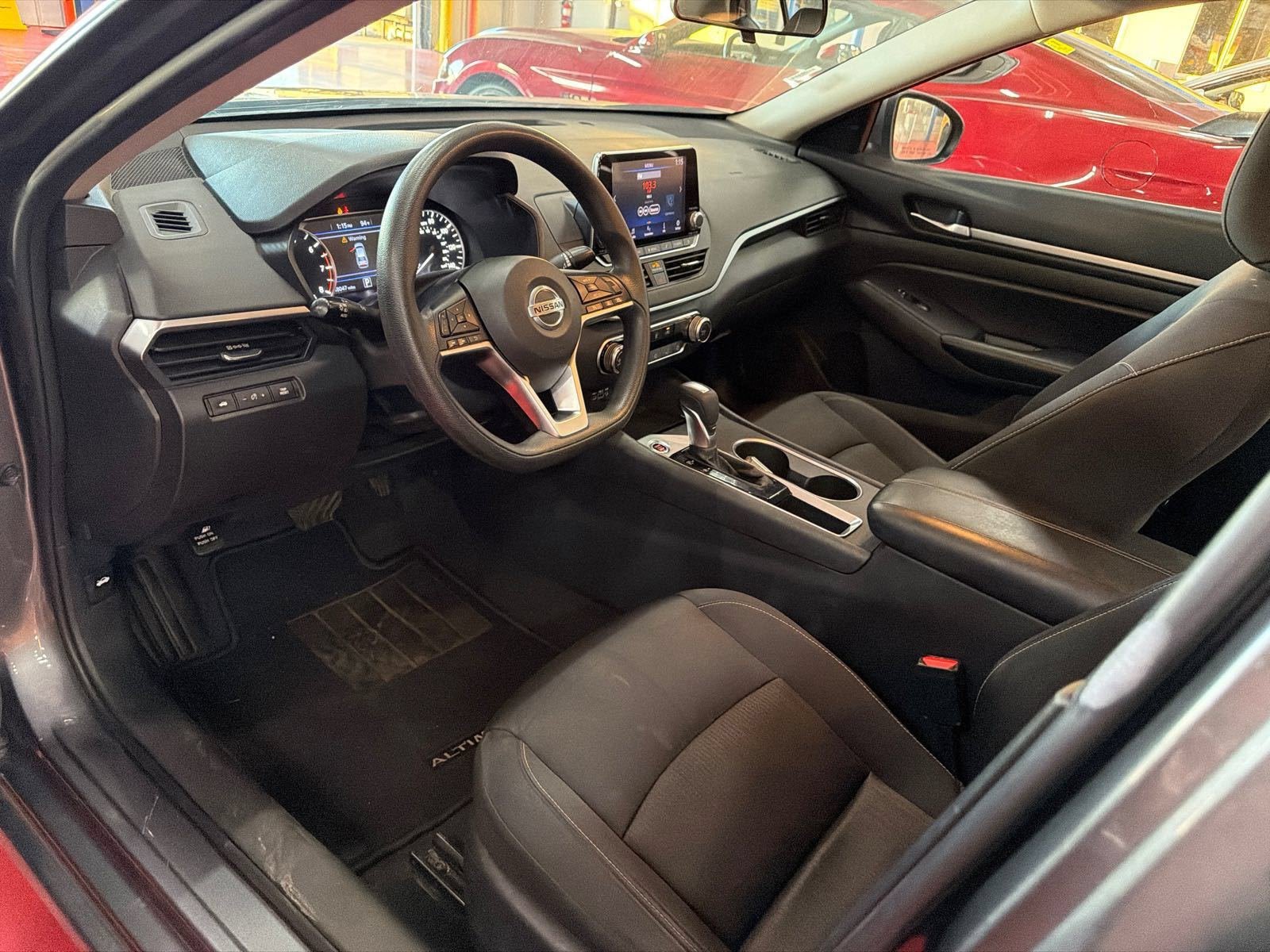 2022 Nissan Altima 2.5 SV
