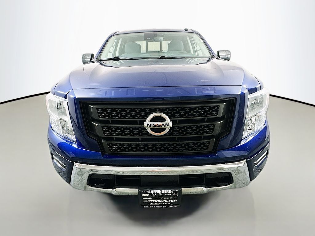 2021 Nissan Titan SV