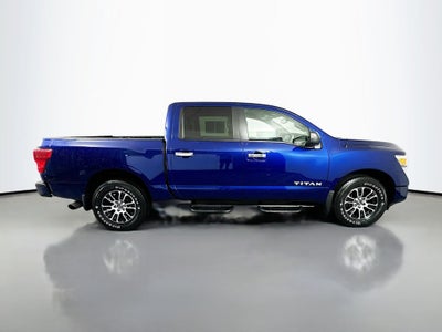 2021 Nissan Titan SV