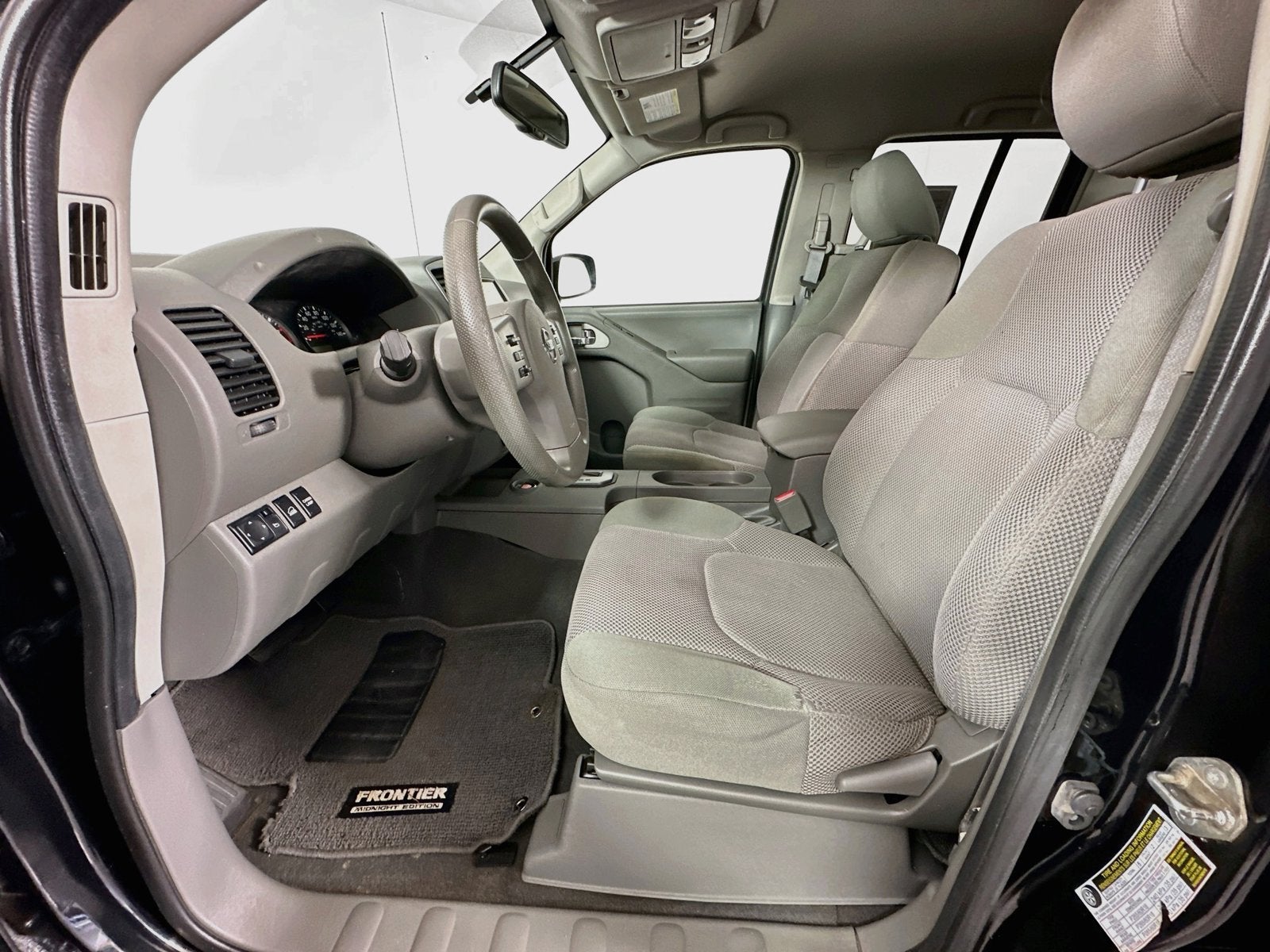 2020 Nissan Frontier SV